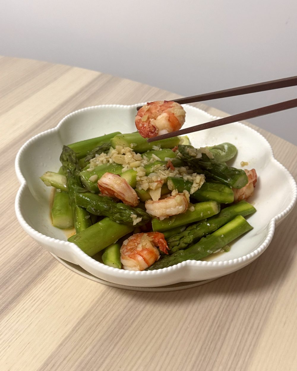 露荀炒蝦仁