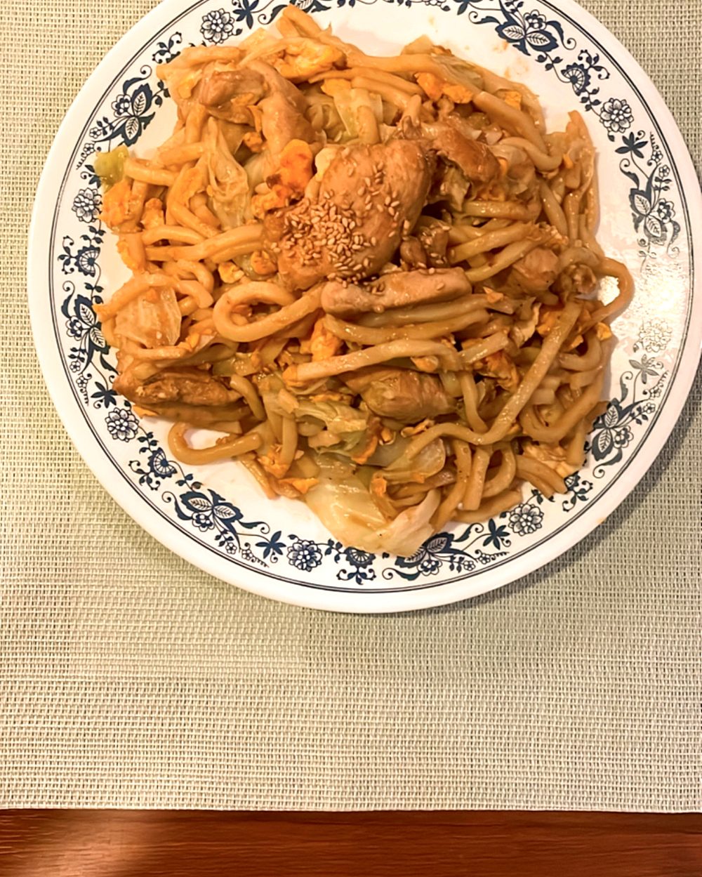 椰菜雞肉炒烏冬